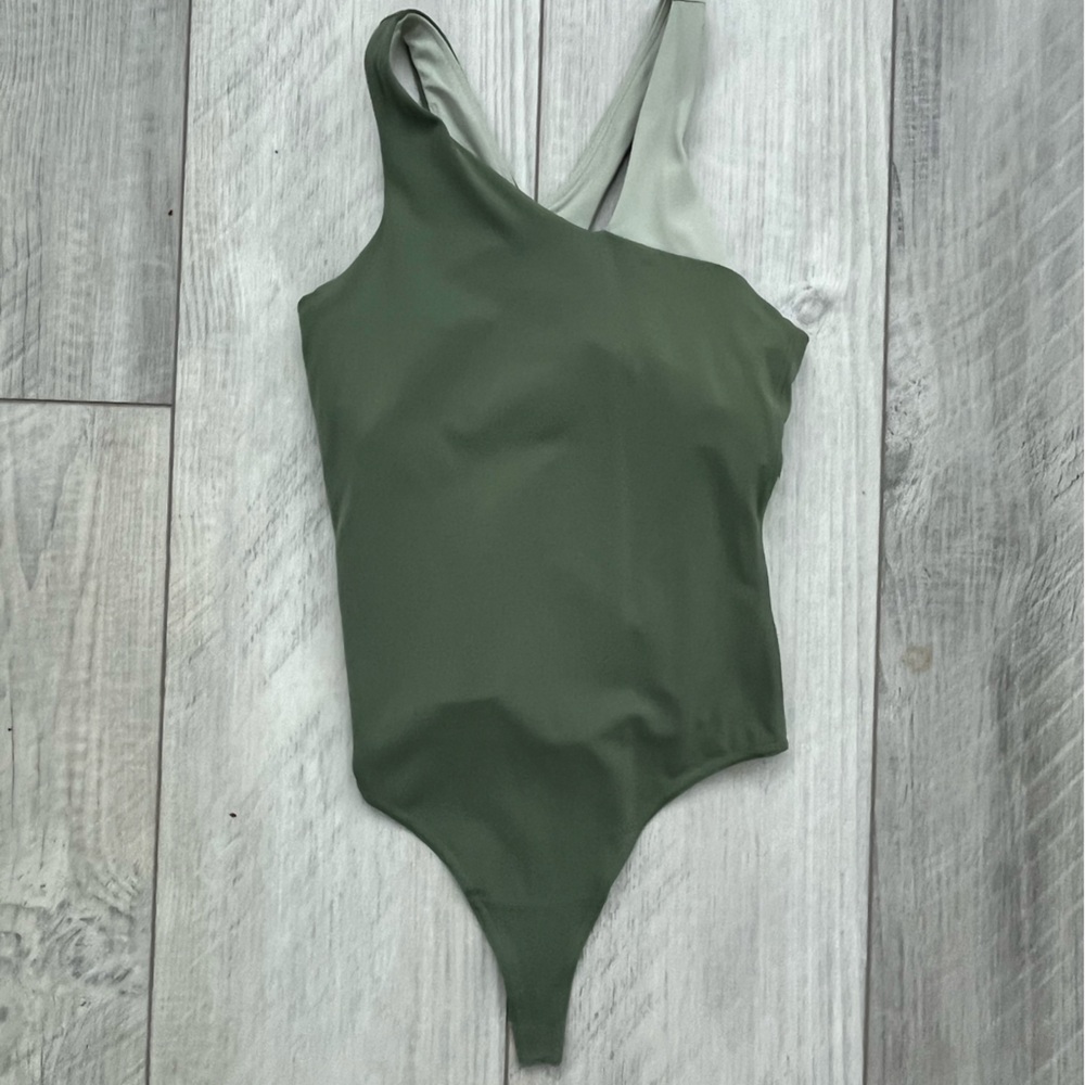 Lululemon Green Bodysuit